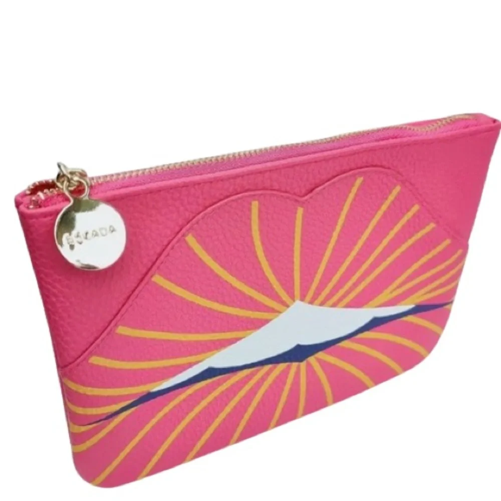 NWOT- ESCADA Summer Festival
Makeup Cosmetics Bag, Brand New! - Picture 1 of 6